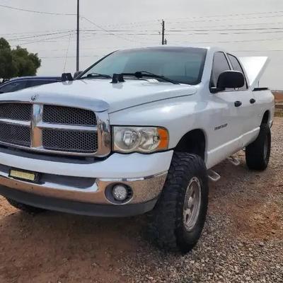 2002 1500 Dodge Ram Truck - White, 6" Lift, Automatic, 5.9L, Pioneer Sound System, RESERVE $13K
