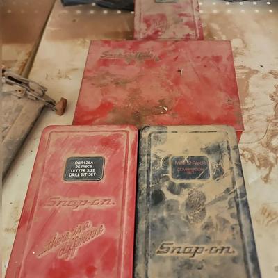 (4) Snap-On Sets - Drill Bits, Combination Set, Hex Key Set, Vacuum Gauge, Metal Boxes