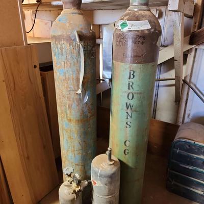 (4) Tanks - 2 Small, 2 Large, Nitrogen, Argon, Acetylene, Unknown 