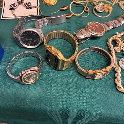 Sale Photo Thumbnail #35