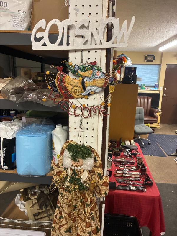 Sale Photo Thumbnail #154