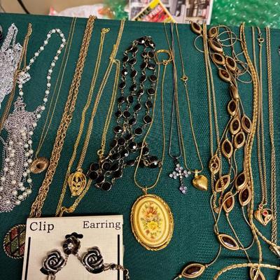 Sale Photo Thumbnail #30