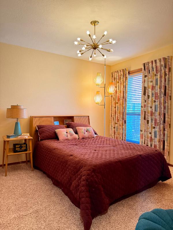 Sale Photo Thumbnail #16