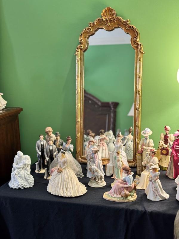 Sale Photo Thumbnail #4