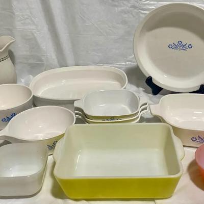 Vintage Kitchen Lot incl Corning & Pyrex