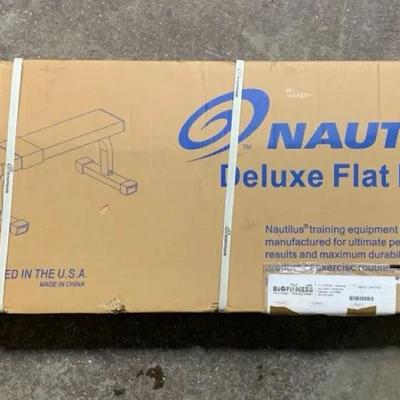 Nautilus Deluxe Flat Bench
