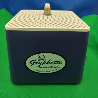 Sale Photo Thumbnail #185