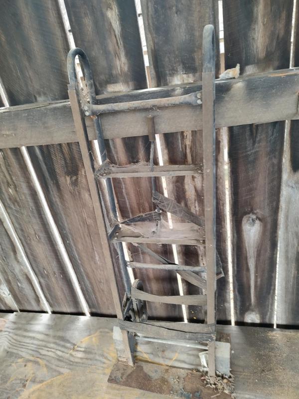 Sale Photo Thumbnail #286