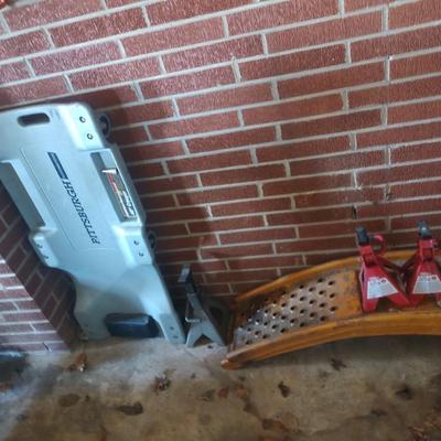 Sale Photo Thumbnail #125