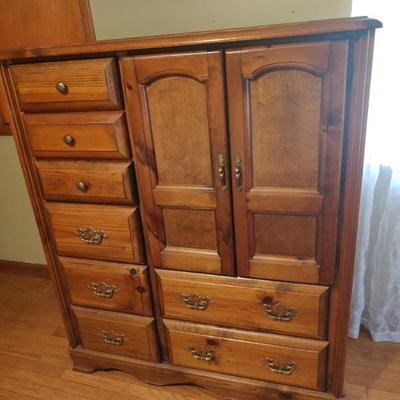 Sale Photo Thumbnail #56