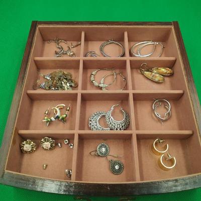 Sale Photo Thumbnail #122