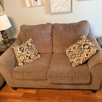 Sale Photo Thumbnail #82