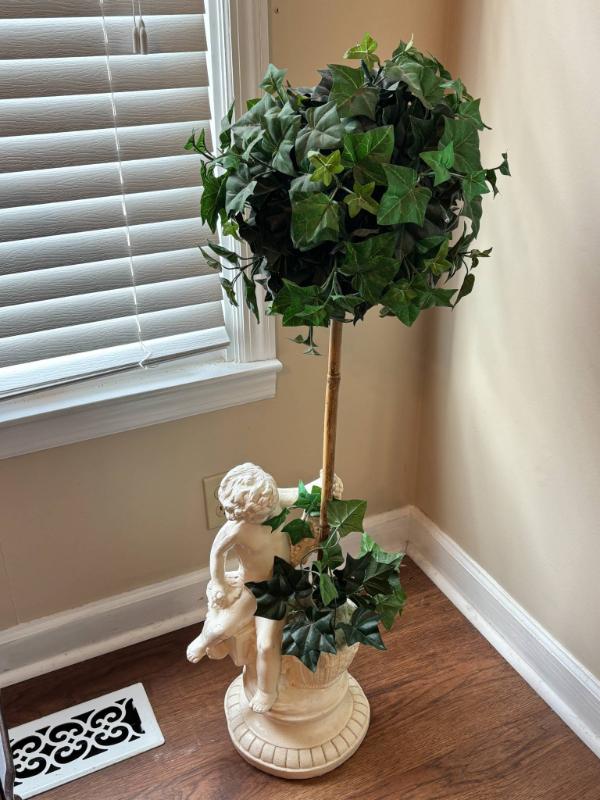 Sale Photo Thumbnail #102