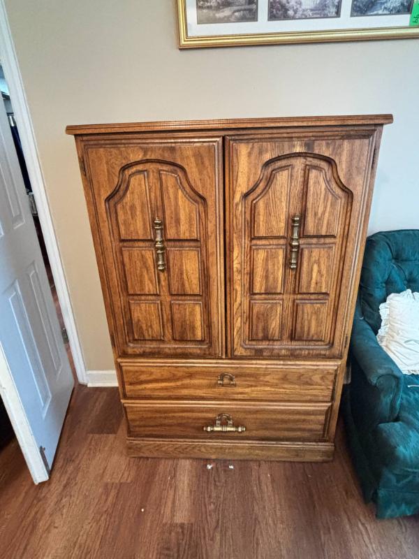 Sale Photo Thumbnail #107