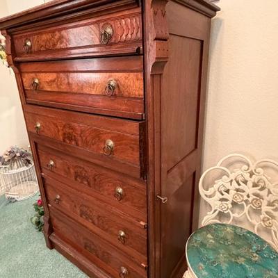 Sale Photo Thumbnail #239