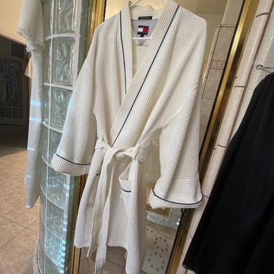 Sale Photo Thumbnail #195