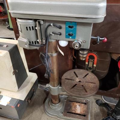 Sale Photo Thumbnail #25