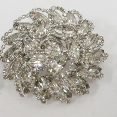 Sale Photo Thumbnail #112: 1112	BEAUTIFUL ALBERT WEISS RHINESTONE PIN AND EARRING SET, PIN APPROXIMATELY 2 1/2 IN DIAMETER
