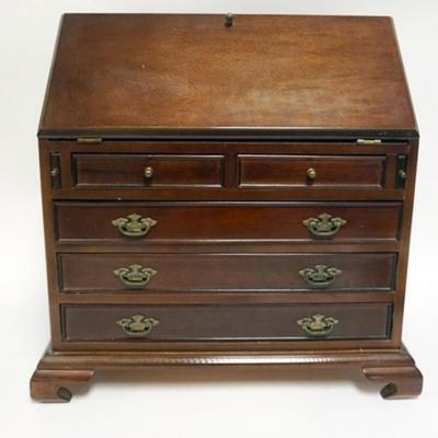 Sale Photo Thumbnail #136: 1136	MAHOGANY MINIATURE SLANT FRONT DESK JEWELRY CHEST, APPROXIMATELY 19 IN X 10 IN X 18 IN H
