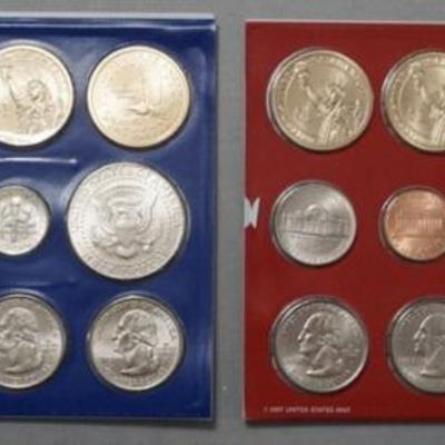 Sale Photo Thumbnail #149: 1149	2 - 2007 US MINT UNCIRCULATED COIN SET D & P
