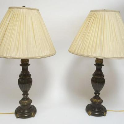 Sale Photo Thumbnail #203: 1203	PAIR OF STIFFEL LAMPS, EACH APPROXIMATELY 29 IN HIGH
