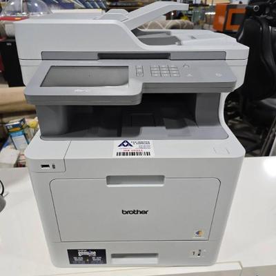 Sale Photo Thumbnail #700