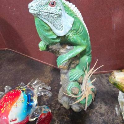 Sale Photo Thumbnail #897