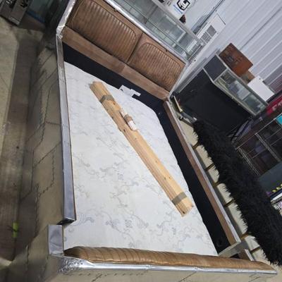 Sale Photo Thumbnail #524