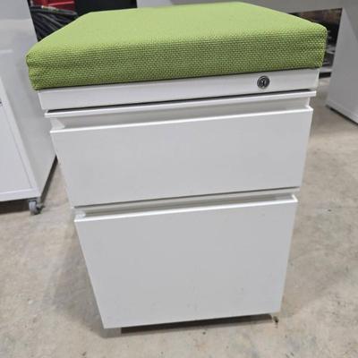 Sale Photo Thumbnail #678