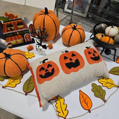 Sale Photo Thumbnail #368