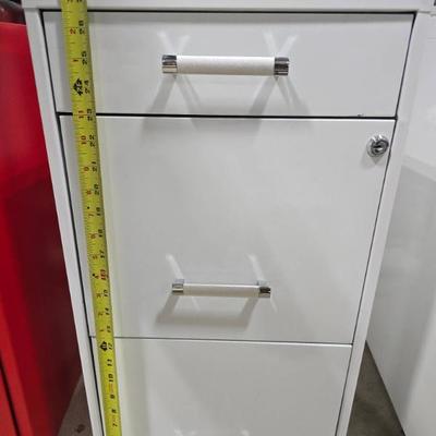 Sale Photo Thumbnail #673