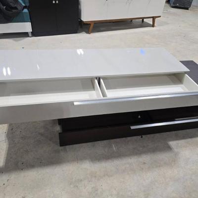 Sale Photo Thumbnail #595