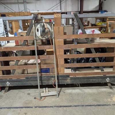 Vertical Panel Saw w/ Framework