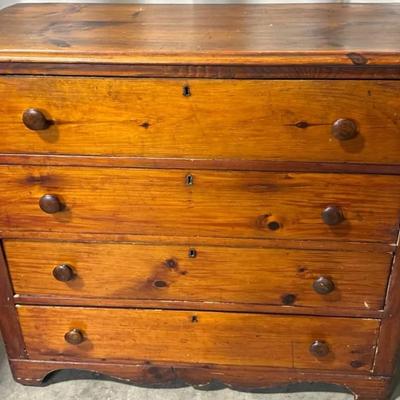 Antique Pine 4-Drawer Chest of Drawers
