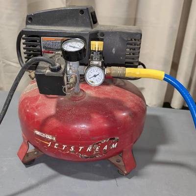 Porter Cable Jetstream 6 Gallon Air Compressor 