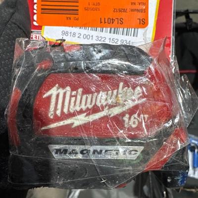 Sale Photo Thumbnail #702