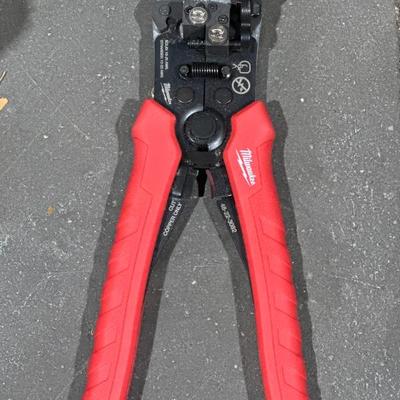 Sale Photo Thumbnail #745