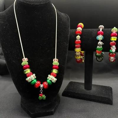 Glass Bead Christmas Charm Necklace And Bracelets 