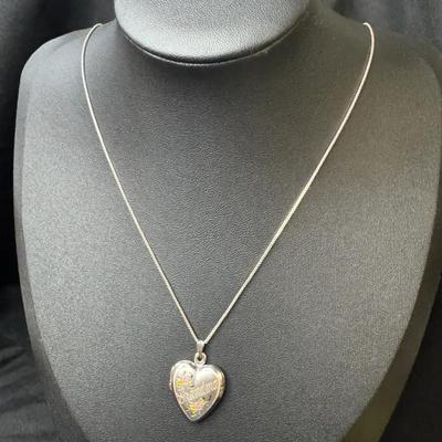 Sterling Silver Heart Keepsake Grandma Pendant Necklace