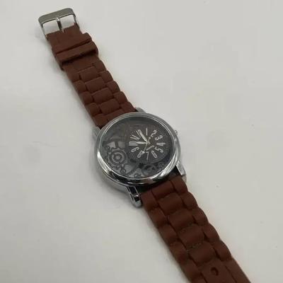 Silicone Banded Men’s Watch