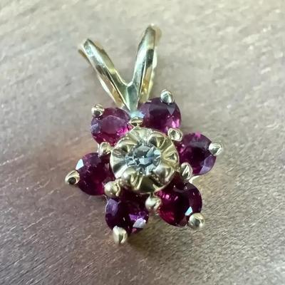 Unstamped Gold Pendant With Diamond & Ruby Clusters