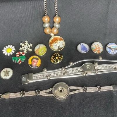 Snap-On Jewelry with Extra Charms and Picture Necklace