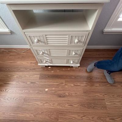 Sale Photo Thumbnail #35