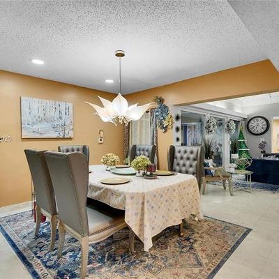 Sale Photo Thumbnail #95