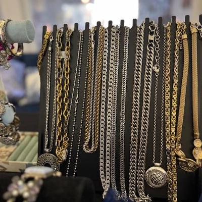 Sale Photo Thumbnail #58