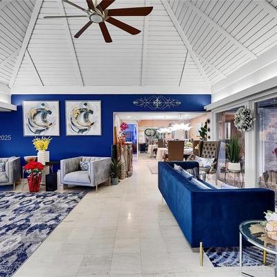 Sale Photo Thumbnail #102