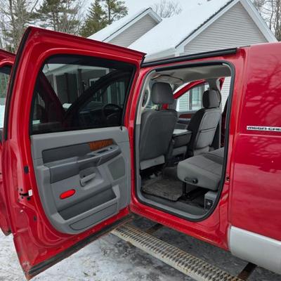 Sale Photo Thumbnail #330