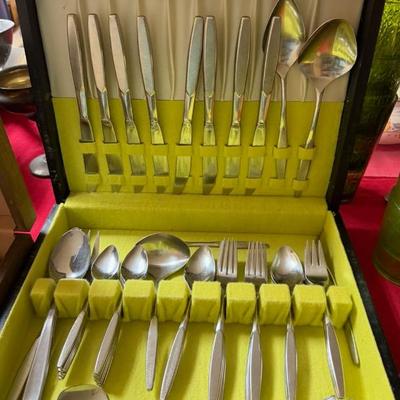 Sale Photo Thumbnail #98