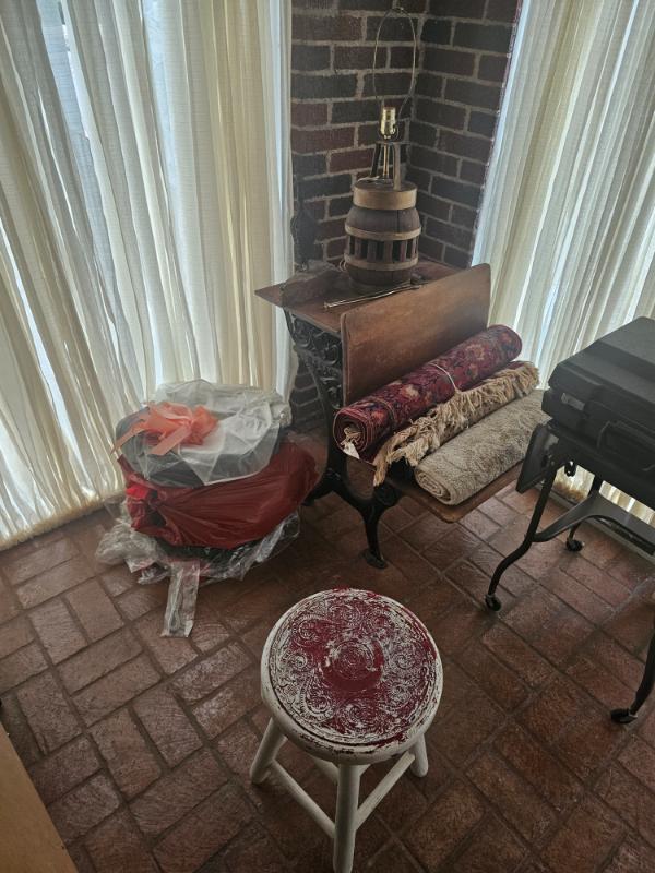 Sale Photo Thumbnail #131