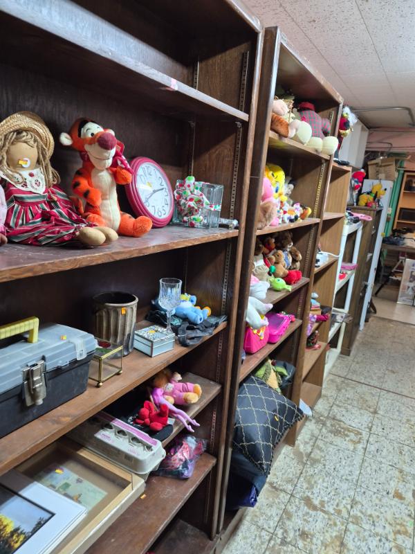 Sale Photo Thumbnail #4